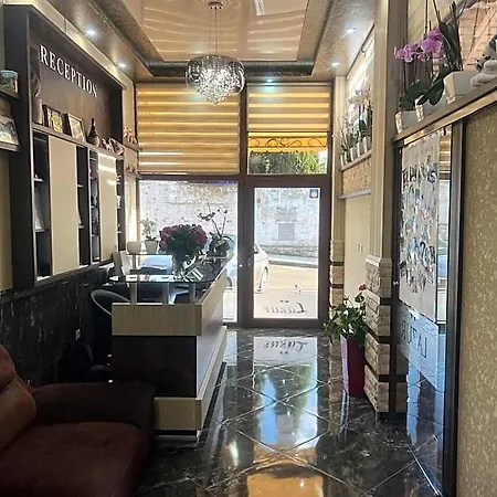 Lazur Kiten (Burgas)