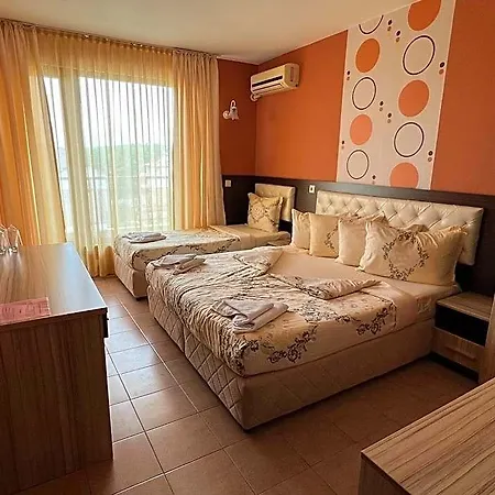 Lazur 2* Kiten (Burgas)